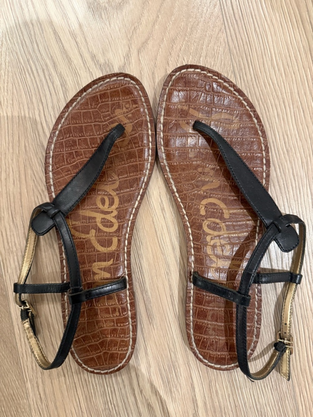 Sam Edelman Black Strappy T-Strap Sandals with Brown Croc-Embossed Footbed